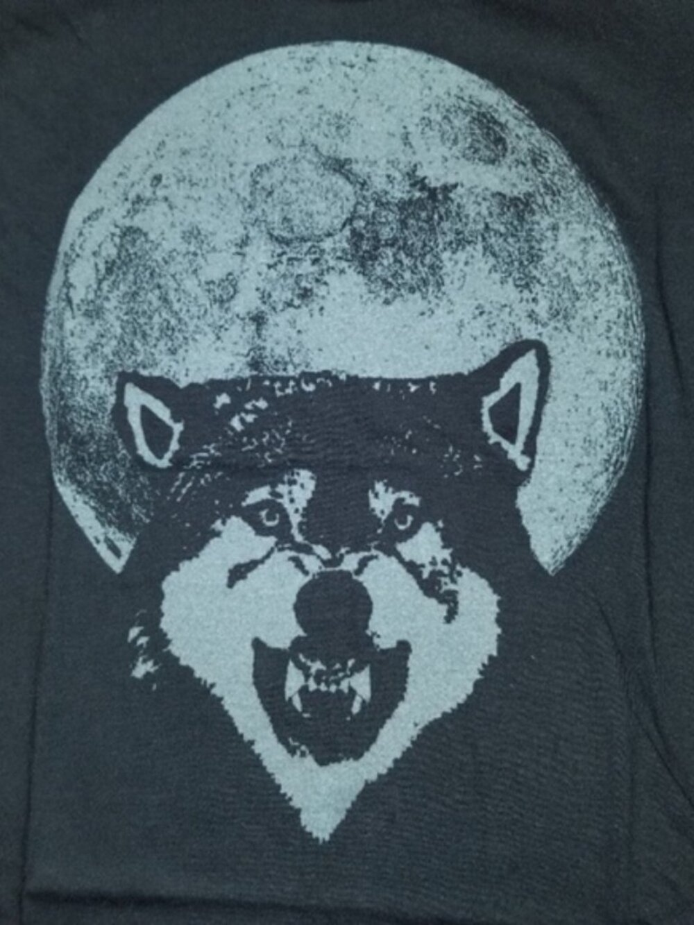Wolf Moon glow in the dark t-shirt Women's Size 8 Black